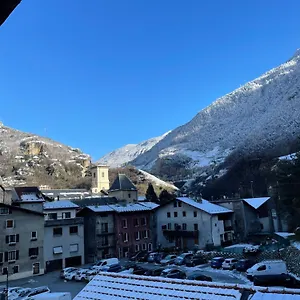La Montagnette L Ours T1 Maison En Travaux De 10h A 17h Appartement
